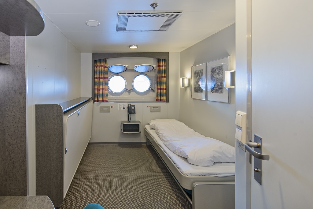 Hurtigruten MS Nordkapp Polar Outside Lower Deck 3 travellers B.jpg